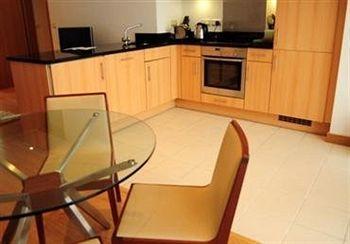 Apartment Spencer Dock Apartments *