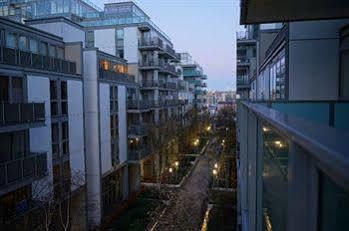 Apartment Spencer Dock Apartments *