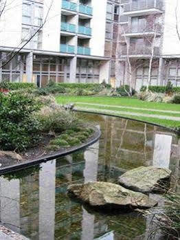 Apartment Spencer Dock Apartments Dublin